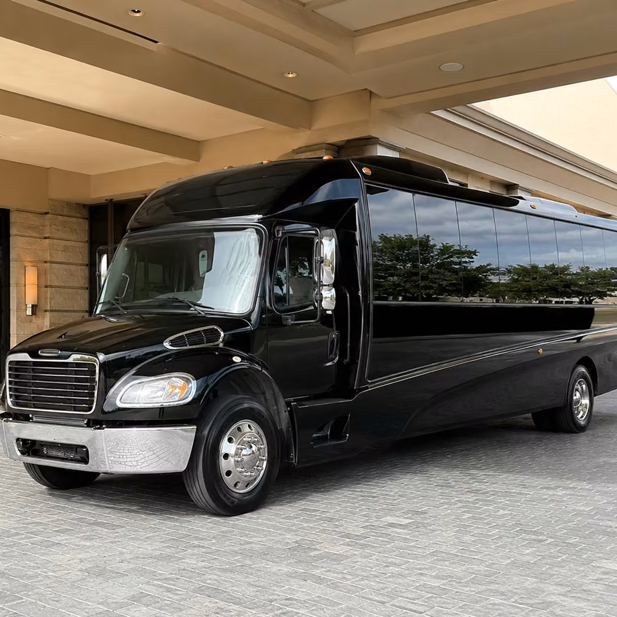 35 passenger minibus