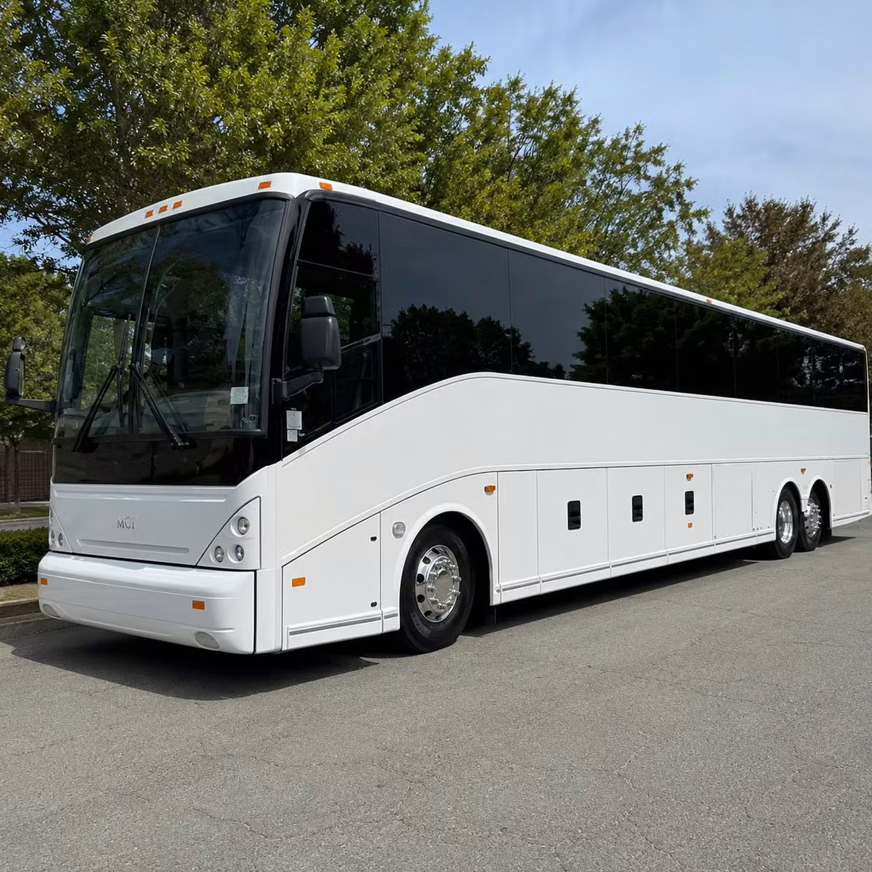 coordinating lax group pickups for huntington beach events busrentalhuntingtonbeach com has you covered
