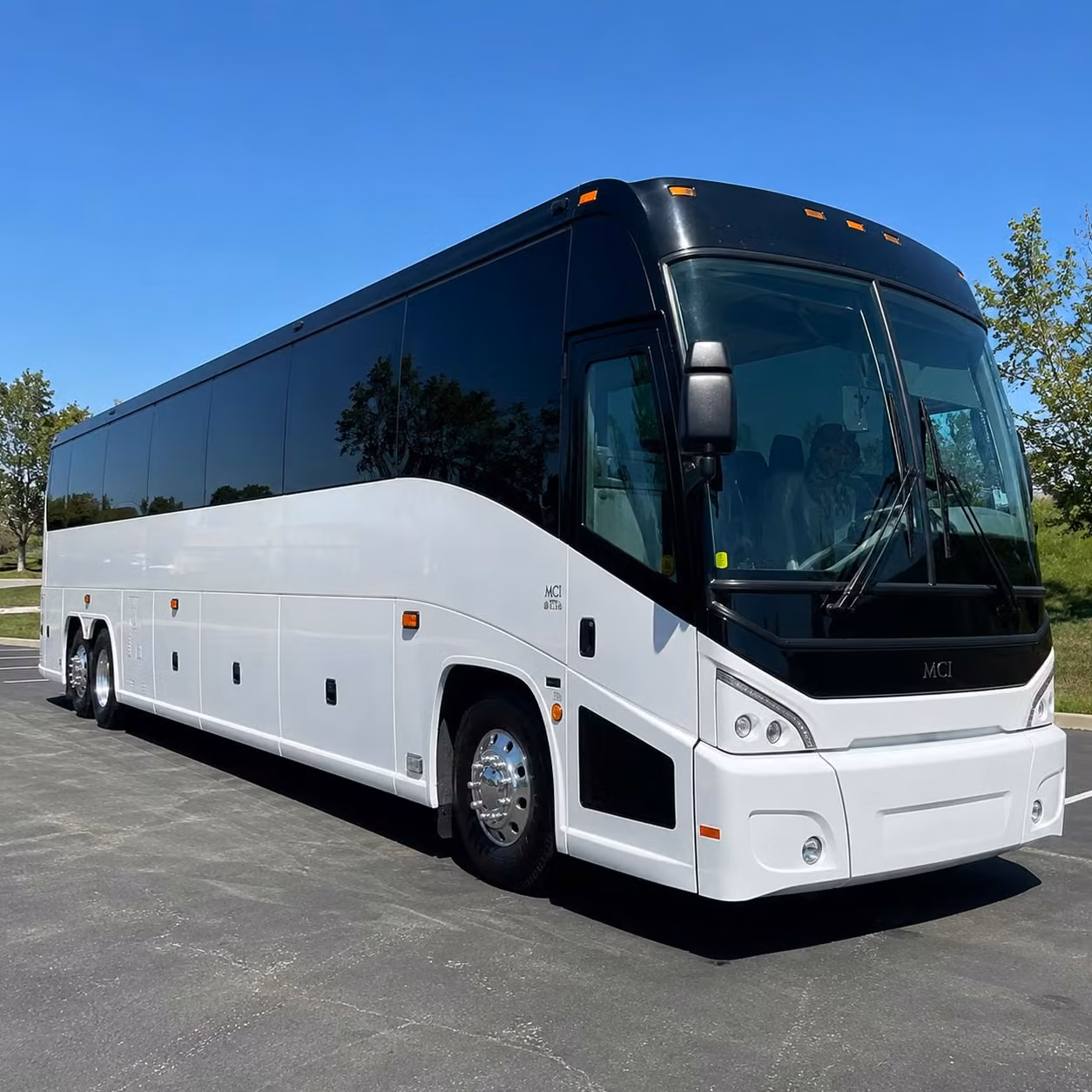 flying in or out of john wayne airport here s why a private bus makes all the difference