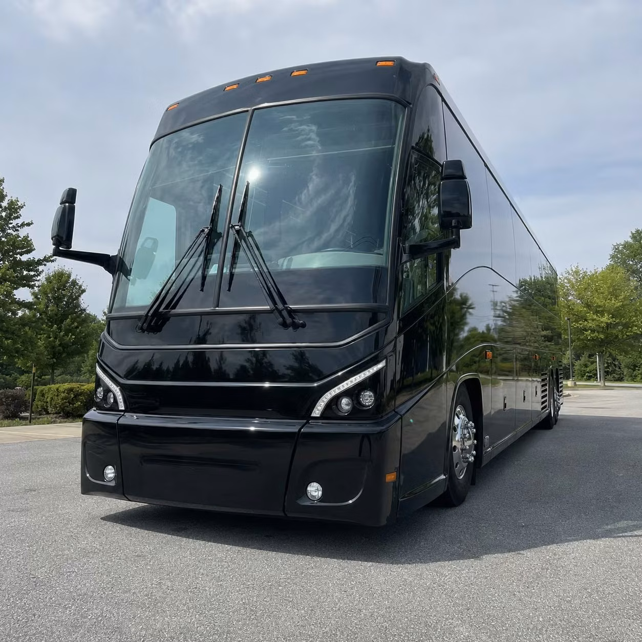 long distance and multi day government charter bus rentals out of huntington beach